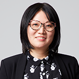 遠藤 由理 氏