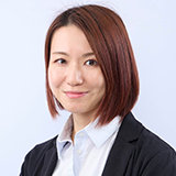 深尾 奈美 氏