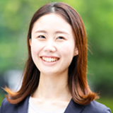 中野 育美 氏